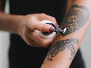 هزینه پاک کردن تاتو در کلینیک تندیس