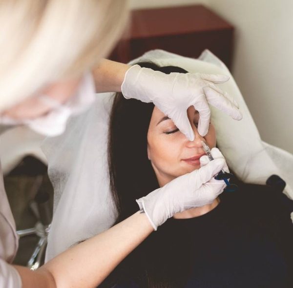 بوتاکس بینی چیست؛ عوارض، مراقبت، قیمت